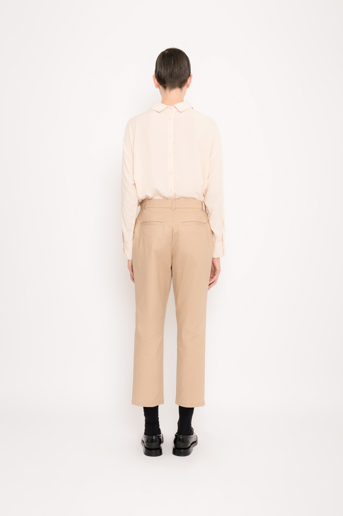 calça reta de alfaiataria em algodão | tailoring cotton pants