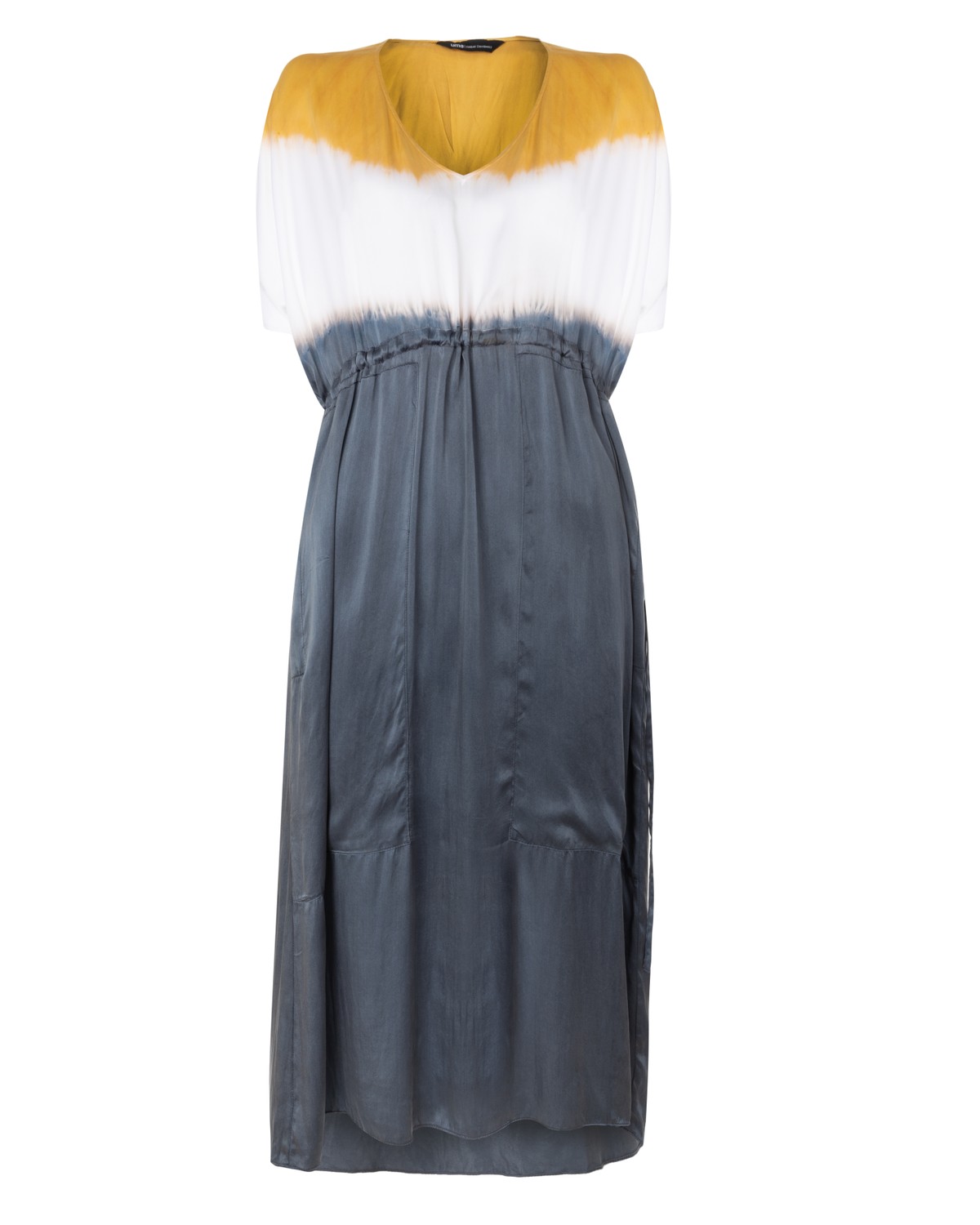 vestido em seda tinturado artesanalmente | silk dress with artisanal dye