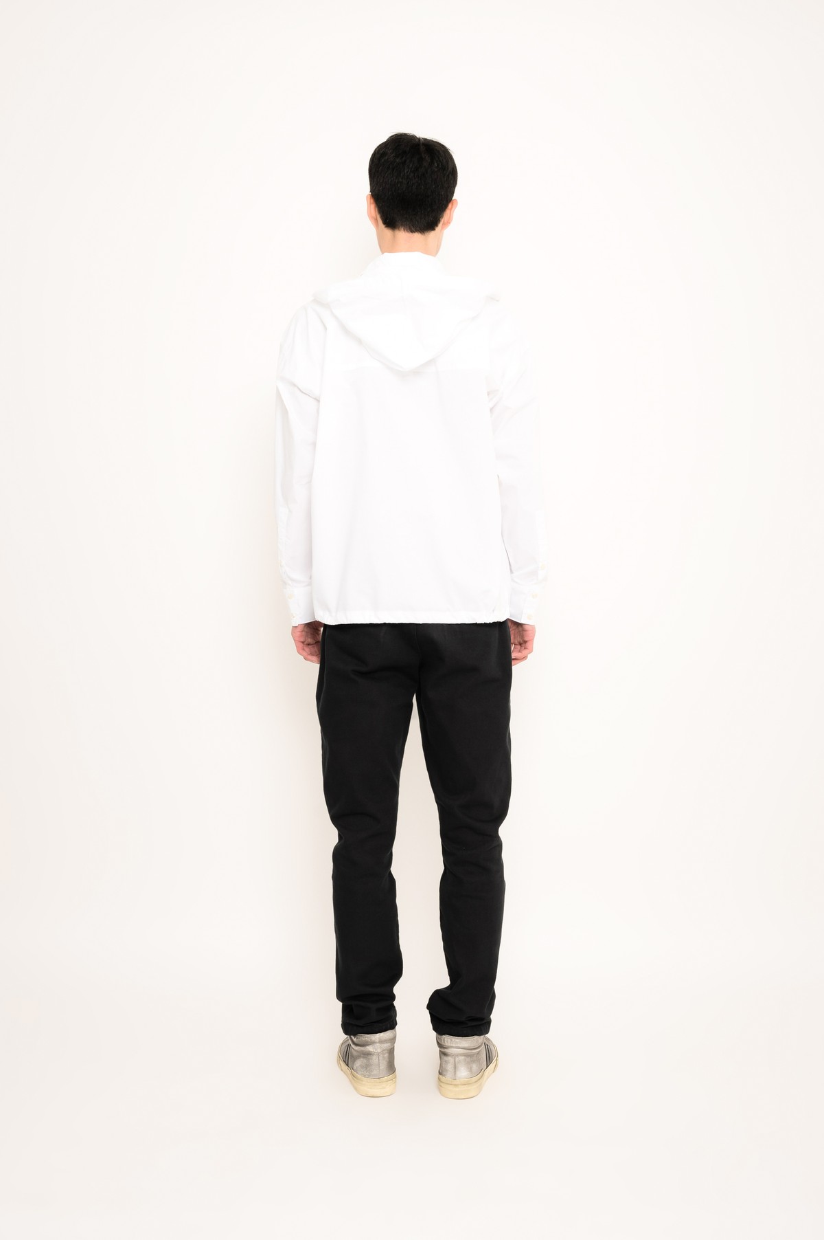 camisa parka em tricoline orgânica com capuz | organic cotton parka shirt with hood