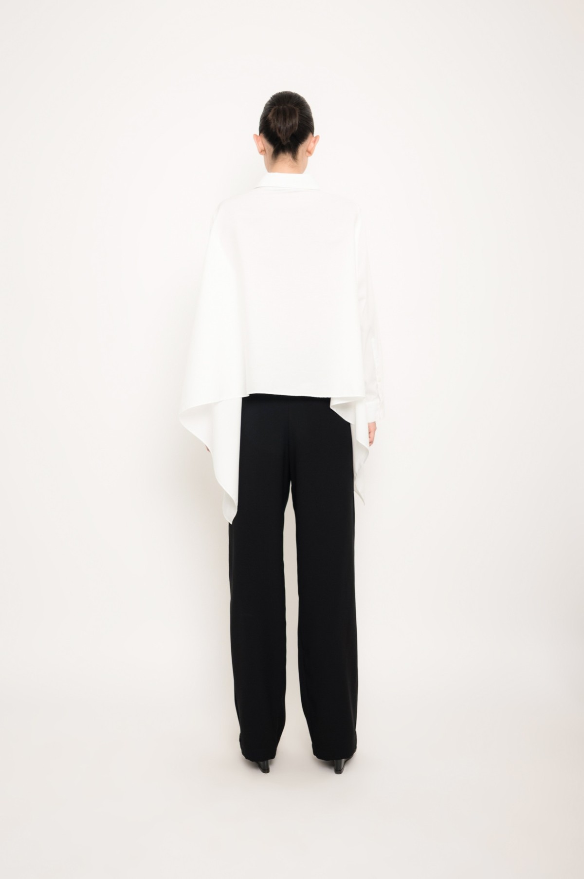 camisa assimétrica em algodão | asymmetric cotton shirt