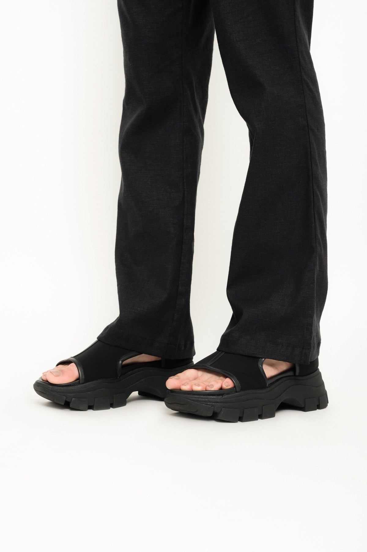 calça reta alfaiataria em linho viscose | linen viscose straight tailoring pants