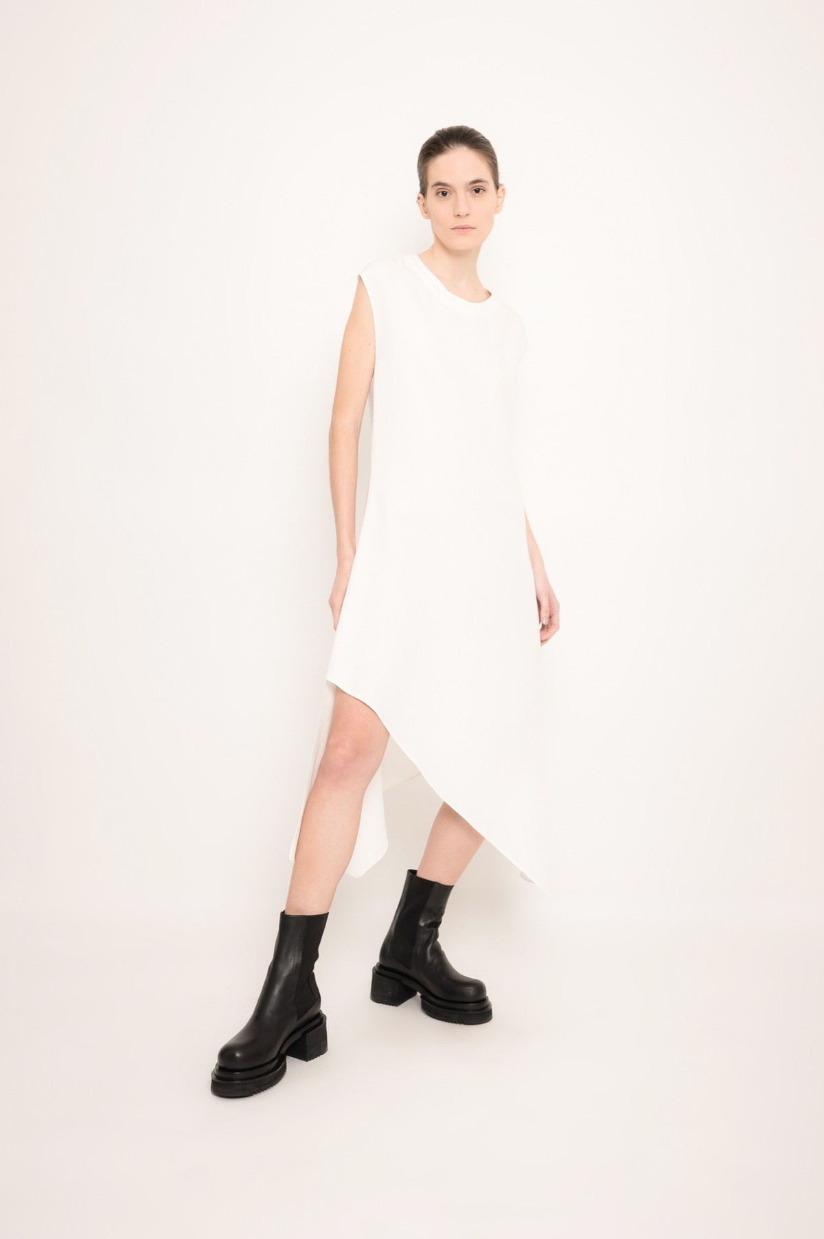 vestido assimétrico em modal e linho | modal linen asymmetric dress