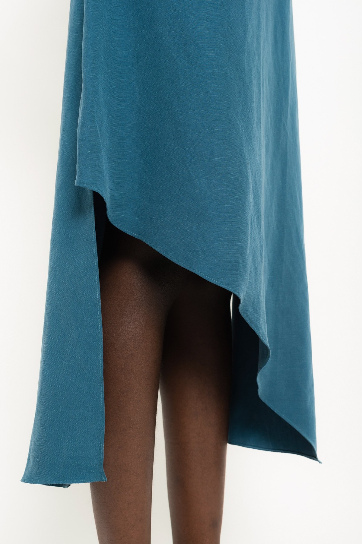 vestido assimétrico em modal e linho | modal linen asymmetric dress
