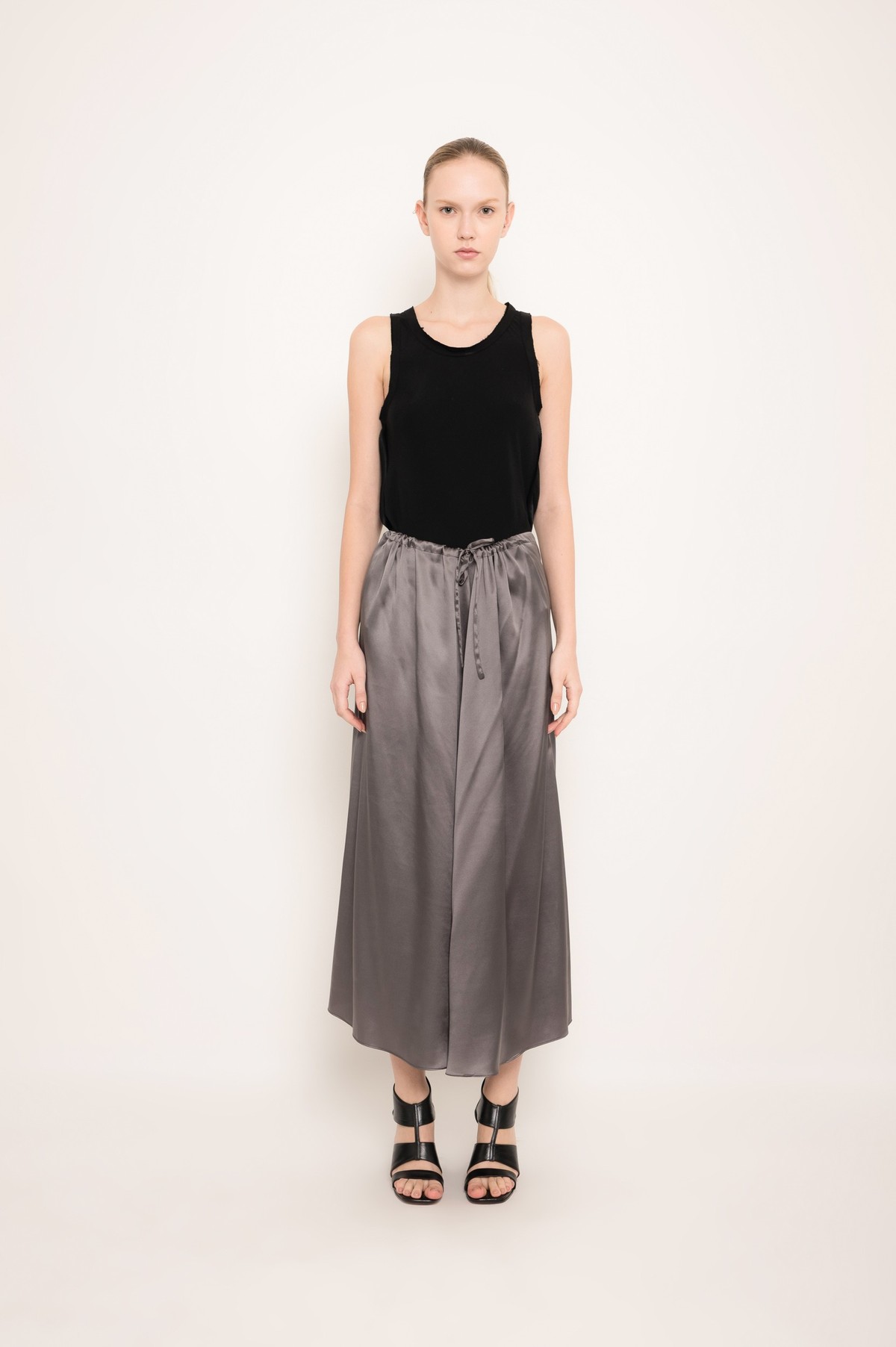 saia longa ampla em seda | silk wide long skirt