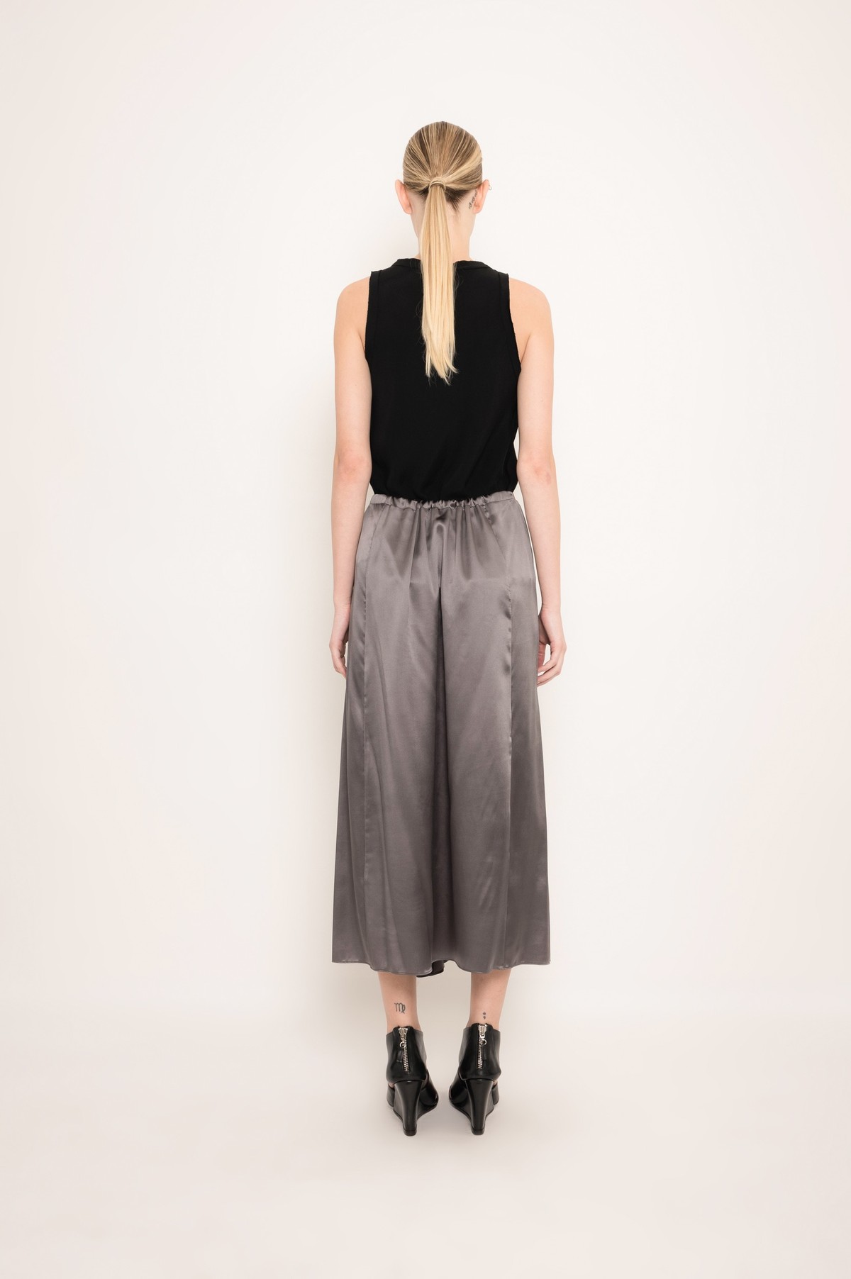 saia longa ampla em seda | silk wide long skirt