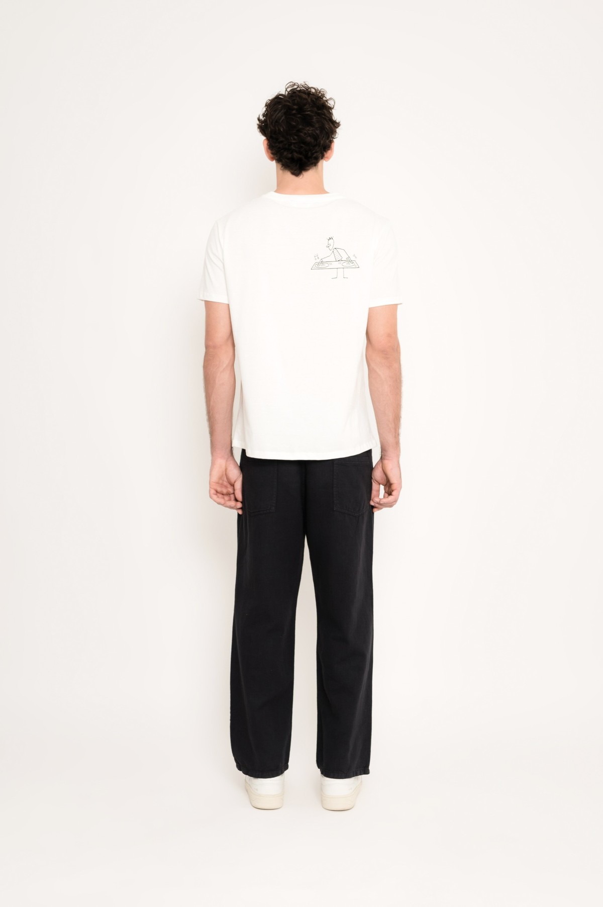 camiseta em algodão orgânico com silk Yuval Robichek 