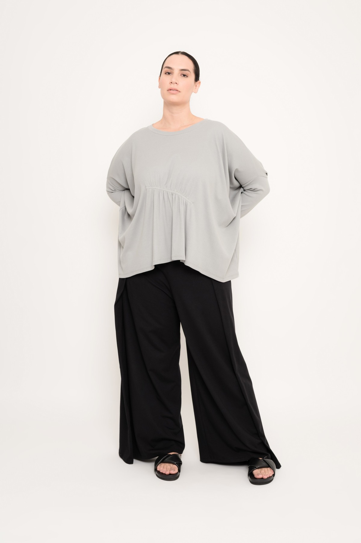 top amplo canelado com franzido | wide ribbed top with gathering