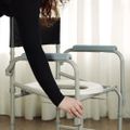 Cadeira de Banho Dobrável D40 para Higiene e Mobilidade Assistida