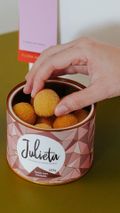 Kit Julieta - flores naturais + quitanda