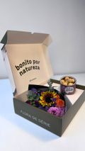 Kit Julieta - flores naturais + quitanda