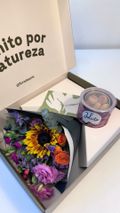 Kit Julieta - flores naturais + quitanda