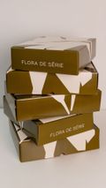 Kit Cumaru - flores naturais + chocolate