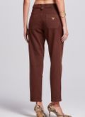 Calça mom jeans Heloísa chocolate