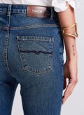 Calça Jeans Flare Bordados Boho