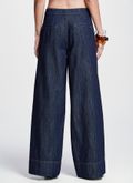 Calça Jeans Wide Leg Amaciado Recortes