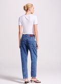 Calça Jeans Mom Recortes 