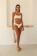 Conjunto Biquini Pluma Off White