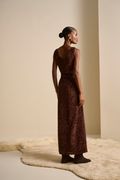 Vestido Bordado Noruega Marrom