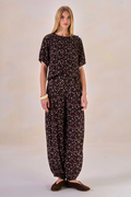Calça Viscose Fleur Estampa Flor Preto