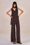 Macacão Viscose Fleur Estampa Flor Preto