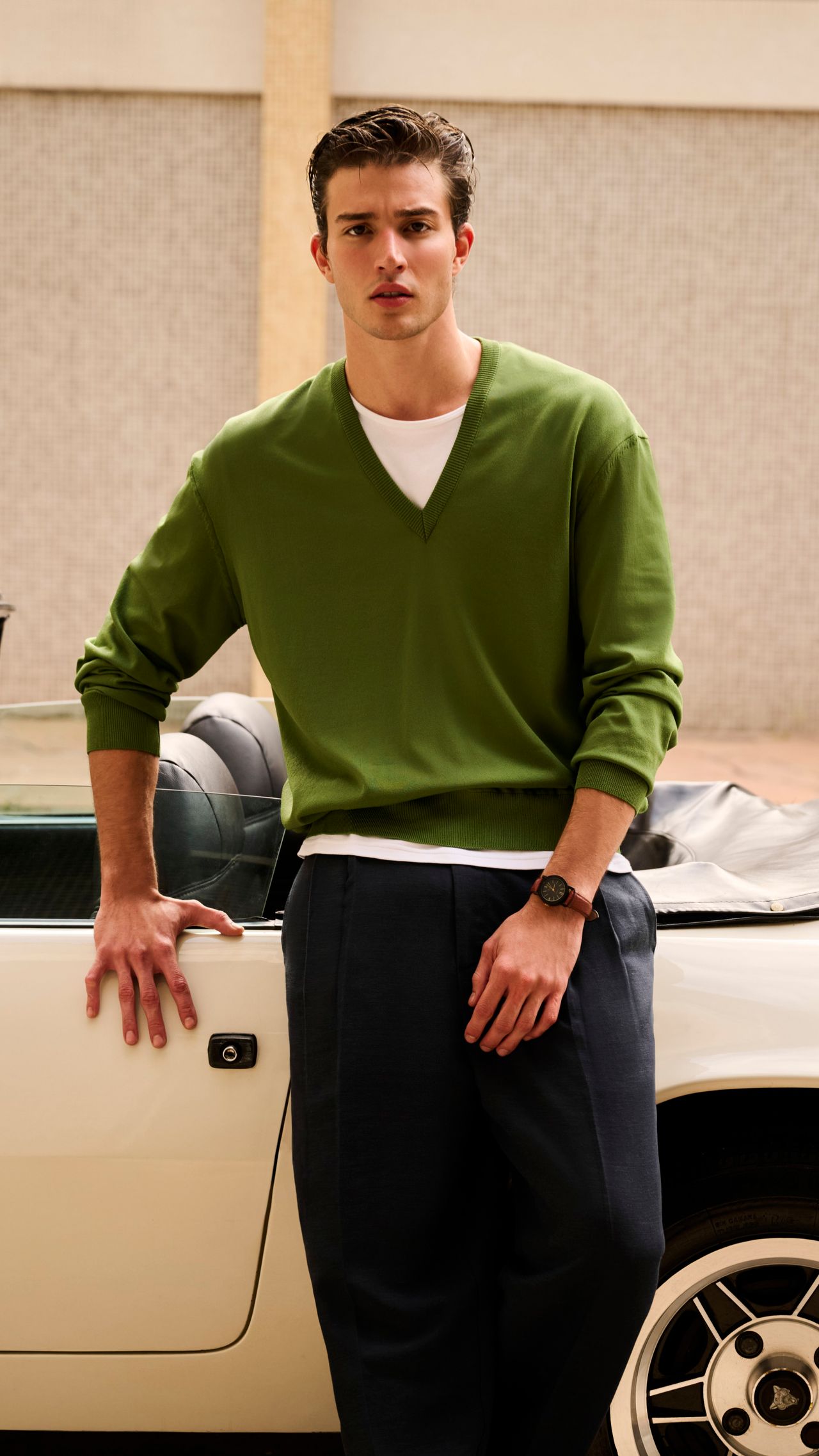 SWEATER  GOLA V TRICOT