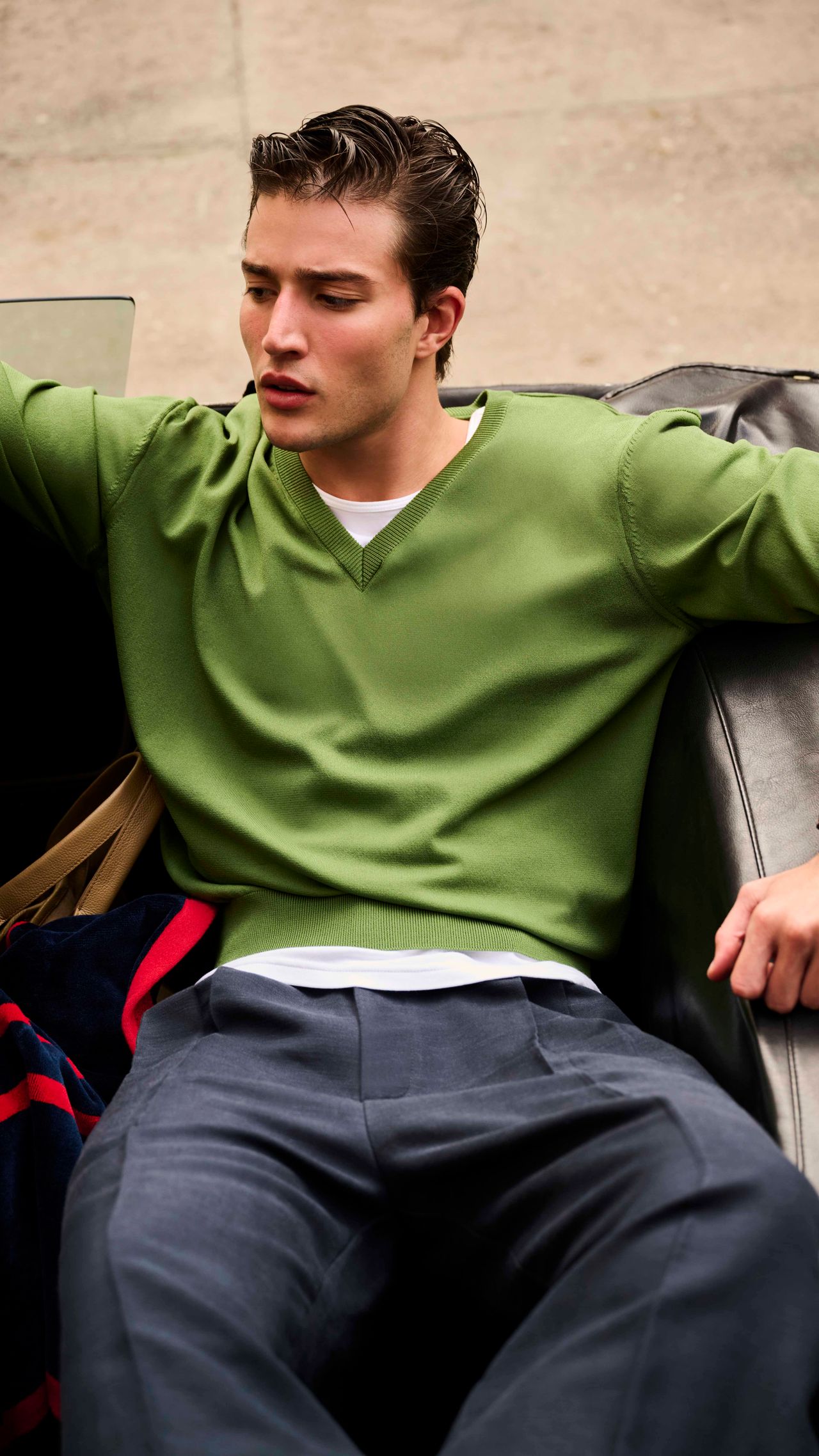 SWEATER  GOLA V TRICOT