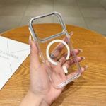 Capa transparente Gear4 Camera iPhone 12 Pro Max