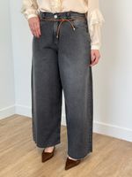 Jeans Black Pantacourt