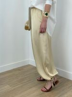 Calça Acetinada Champagne