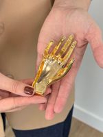 Broche Mão Dourado