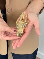 Broche Mão Dourado
