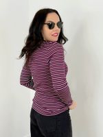 Camiseta Listrada Vinho