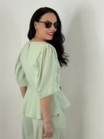 Blusa Peplum Verde Claro