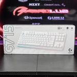 Teclado Mecânico Gamer Sem Fio Logitech G715 RGB Lightsync Branco Switch GX Marrom ABNT 920-010702 - DESLACRADO
