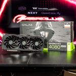Placa de Vídeo Galax NVIDIA GeForce RTX 4080 Super SG (1-Click OC) 16GB GDDR6X 48SZM6MD9RSG - DESLACRADO