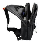 Mochila de Ombro Cougar Unride Preto 4 Litros Resisntente à Água com USB - CGR-UNIRIDE