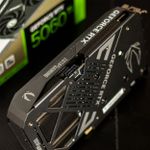 Placa de Vídeo Zotac NVIDIA GeForce RTX 5060 Ti Twin Edge 16GB GDDR7 ZT-B50620E-10M - OPEN BOX