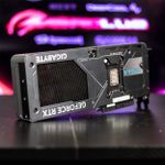 Placa de Vídeo Gigabyte NVIDIA GeForce RTX 5070 Eagle OC 12GB GDDR7 GV-N5070EAGLE OC-12GD - OPEN BOX