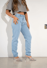 Calça Mom Basic Clara