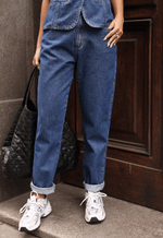 Calça Mom Basic Escura