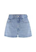 Short Recortes Solea Claro
