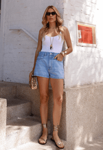 Short Recortes Solea Claro