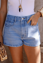 Short Recortes Solea Claro