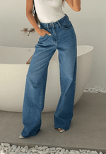 Calça Wide Leg Essentials Médio