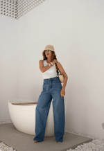 Calça Wide Leg Essentials Médio