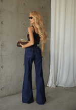 Calça Flare Comfort Escura