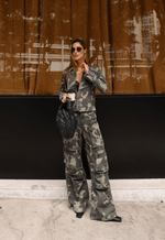 Calça Cargo Utility Camuflada