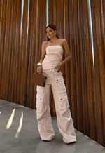 Calça Cargo Utility Peach