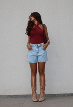 Short Mom Essentials Claro