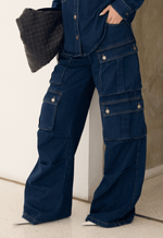 Calça Cargo Utility Dirty Escuro